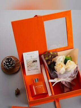 Luxury Gift Box with Reed Diffuser & Soap Flower Bouquet – Citrus Fruits